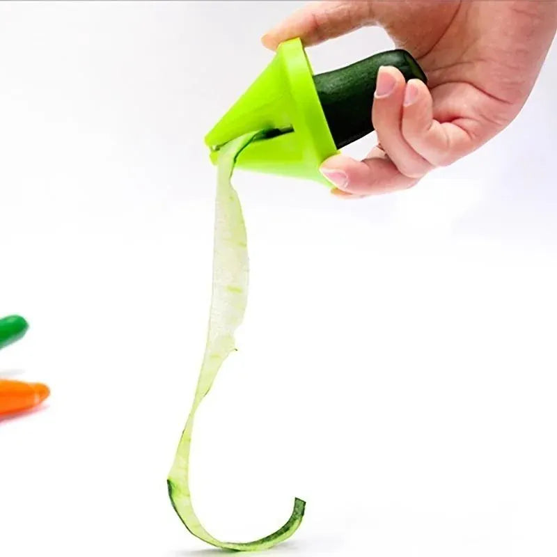 Kitchen Rotating Shredder Spiral Peeler Manual Vegetable Slicer
